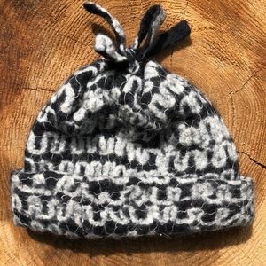 HEATHER BELCHER felted wool hat/England